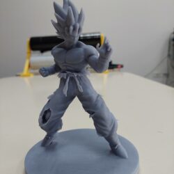 Goku en resina